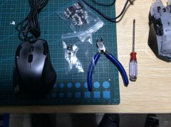 鼠标的左键不灵了，应该怎么修？